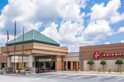 Ramada by Wyndham Macon Các khách sạn ở Macon