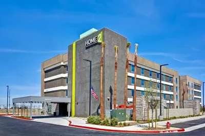 Home2 Suites by Hilton Palmdale Hotels in Palmdale