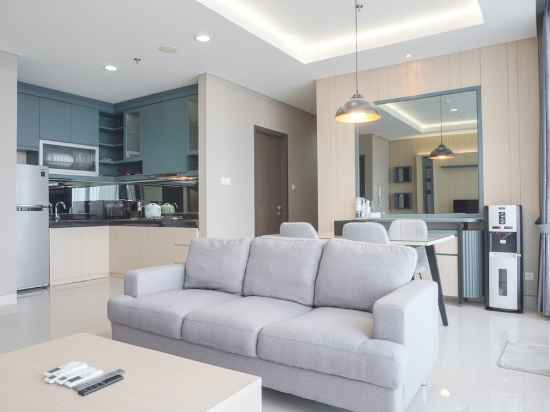 Elegant and Spacious 3Br at Ciputra International Apartment Rooms