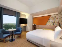 Ibis Styles Serpong BSD City Отели рядом с достопримечательностью «Taman Ismail Marzuki»