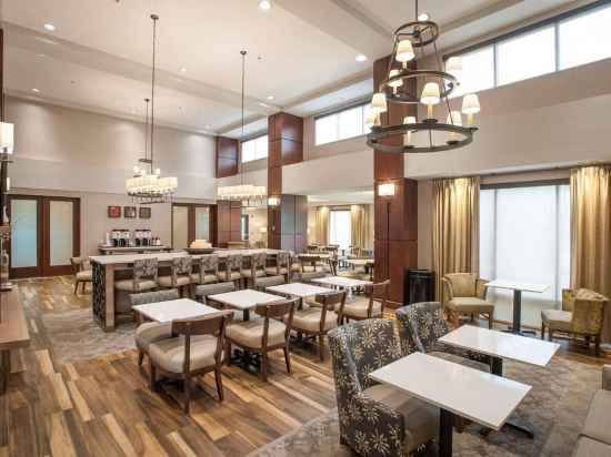 Hampton Inn & Suites Mobile Providence Park/Airport Dining/Meeting Rooms