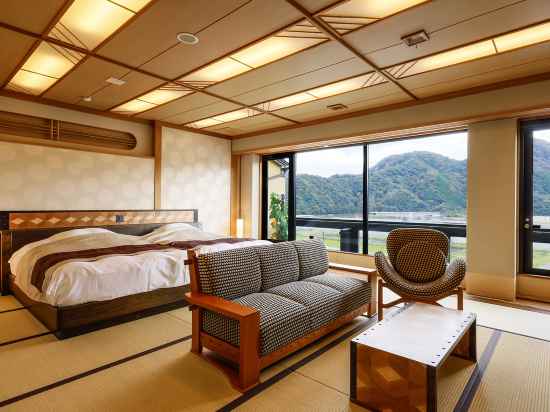 Kawaguchiya Kinosaki Riverside Hotel Rooms