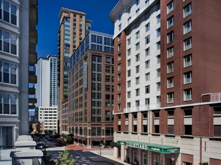 Courtyard Baltimore Downtown/Inner Harbor