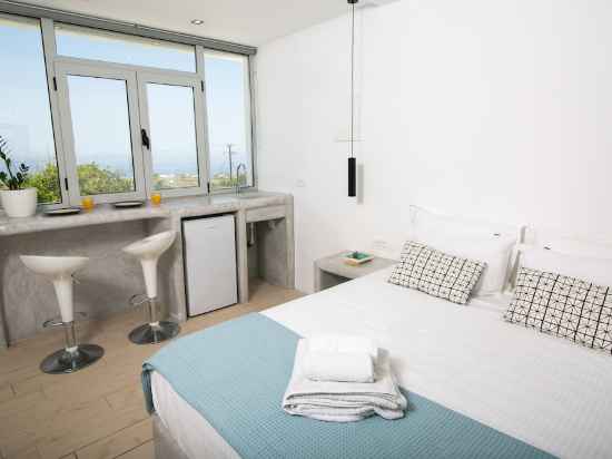 Sensia Studio with Sea View Rooms