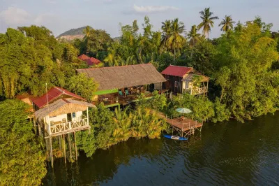 Green Mango Bungalows Các khách sạn gần Núi Tà Lơn