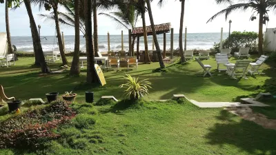 Ocean Breeze Villa Hotels in Galle