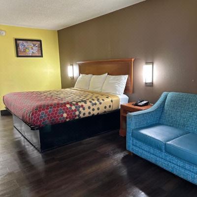 King Room - Accessible/Non-Smoking Econo Lodge Picayune Promo Code