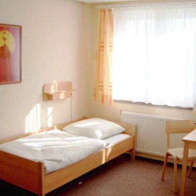 Quadruple Room with Private Bathroom Jugendgastehaus Dresden - Hostel Promo Code