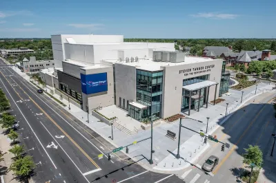 DoubleTree by Hilton Greensboro Airport Hotels near Gibb's Hundred Brewing Company