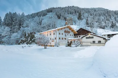 Gasthof Weyerhof Hotels in Neukirchen am Grossvenediger