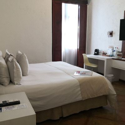 Junior King Suite Casa Pepe Puebla Promo Code