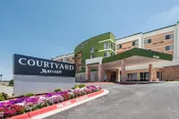 Courtyard Ardmore Hotels near Ardmore Public Library