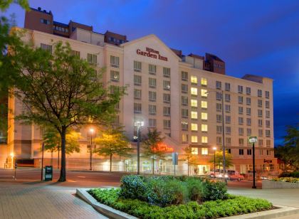 Hilton Garden Inn Arlington/Courthouse Plaza