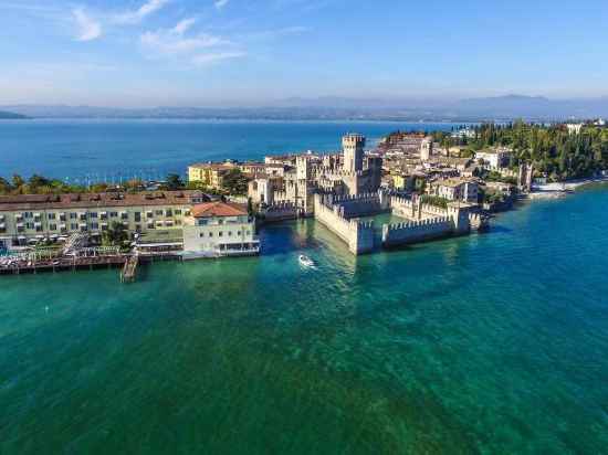 Grand Hotel Terme Sirmione Hotel Exterior