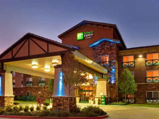 Holiday Inn Express & Suites Tehachapi Hwy 58/Mill ST. Hotel Exterior