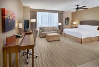 Homewood Suites by Hilton Halifax-Downtown Pearl & Daisy Natural Soap Company附近的飯店