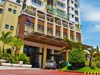 The Pinnacle Hotel and Suites Hotels near Gaisano Grand Toril