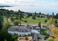 Crown Mansion Boutique Hotel & Villas Hotels in Nanaimo G