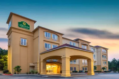 La Quinta Inn & Suites by Wyndham Atlanta-Union City Các khách sạn ở Fairburn