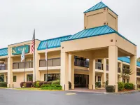 Quality Inn Near Six Flags Douglasville Hotels in Douglasville