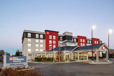 Hilton Garden Inn Toronto-Oakville Hotels near British Eats and Treats