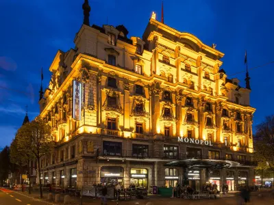 Hotel Monopol Luzern Hotel dekat Old Town