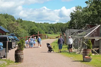 Farmlodge Hotels near Sten-kuliga promenaden