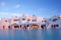 Anantara Santorini Abu Dhabi Retreat - Adults Only Hoteles en Ghantout