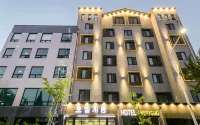 Kyeryong Hotel Kyeryong Отели в г. Керён