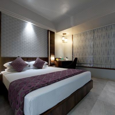 Standard Double Room Hotel Crawford Inn Promo Code