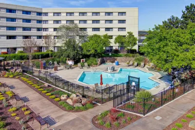 DoubleTree by Hilton Pleasanton at the Club Hotels near Kohl's