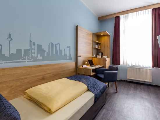 Comfort Hotel Frankfurt Central Station Rooms