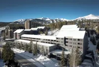 DoubleTree by Hilton Breckenridge Hotels near The Cheese Shop of Breckenridge