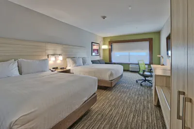 Holiday Inn Express & Suites Roswell Hotels near Roswell International Air Center