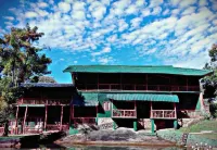 Handunkanda Eco Resort Hotels near Hatangala Temple