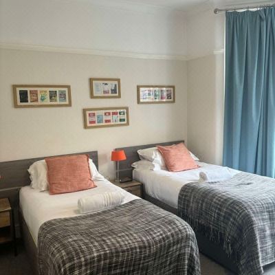 Twin Room Hayward’s at The Grasmere Promo Code