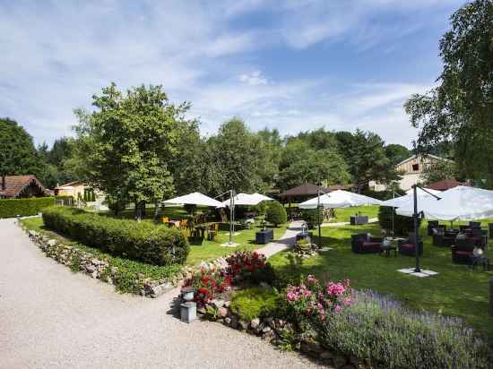 Domaine du Haut Jardin Hotel Exterior