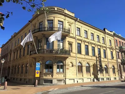 Hotel Park Allé Hotels near Lillöborgen