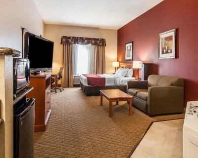 Comfort Suites Redmond Airport Hotels in Redmond