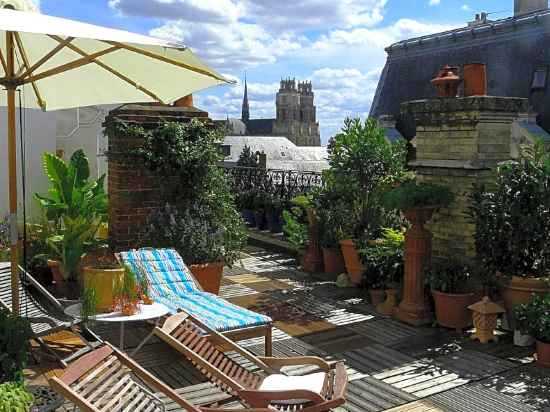 Hôtel de l'Abeille Hotel Exterior