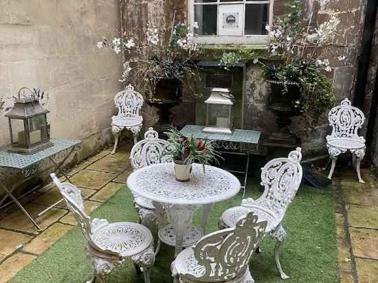 Abbey Mews in the Heart of Bath Hotel Exterior