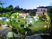 Rabbit Hotels in Agerola