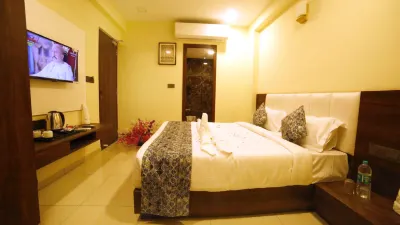 Hotel Kanha Hotels near Gandhi Park