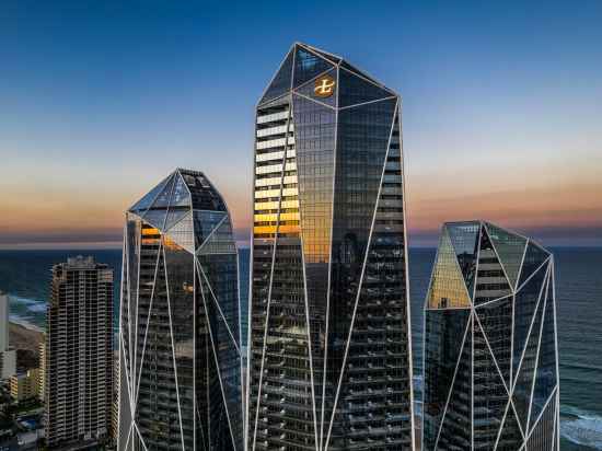 The Langham, Gold Coast and Jewel Residences Hotel Exterior