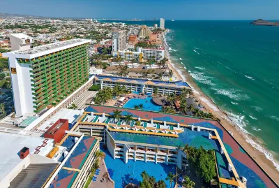 El Cid Castilla Beach Hotels in Mazatlan