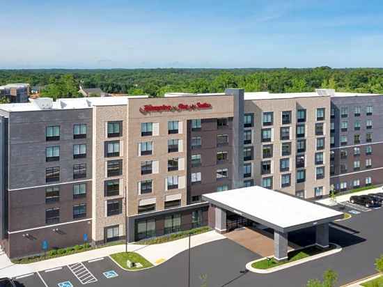 Hampton Inn & Suites by Hilton Richmond Short Pump Hotel Exterior