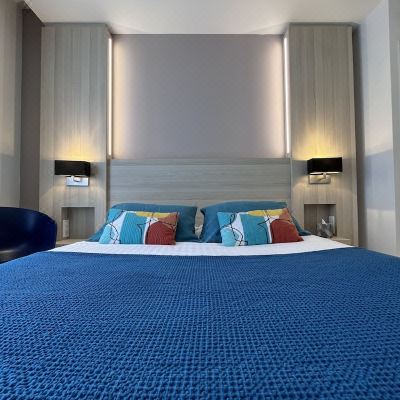 Standard Double Room Citotel le Cornouaille Hotel Promo Code