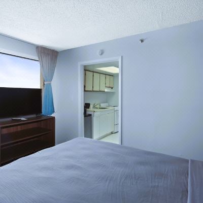 2 Queen&Sofa Bed Deluxe Suite, Ocean View South Seas Promo Code