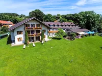 Landhotel Huber am See Ambach Hotels in Berg am Starnberger See