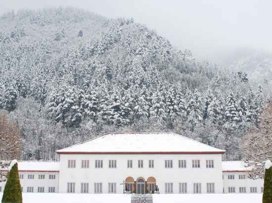 The LaLit Grand Palace Srinagar Hotel Exterior